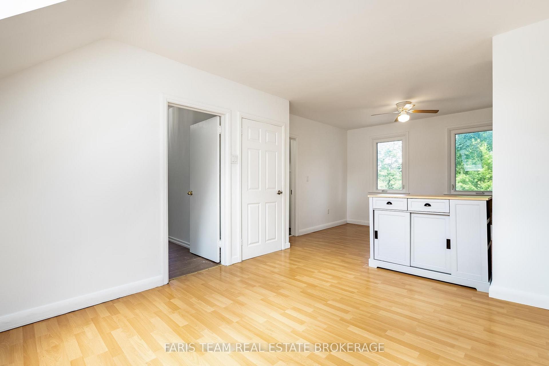 Photo 25 of 18 Holgate Street, Barrie, Allandale — HOMEH