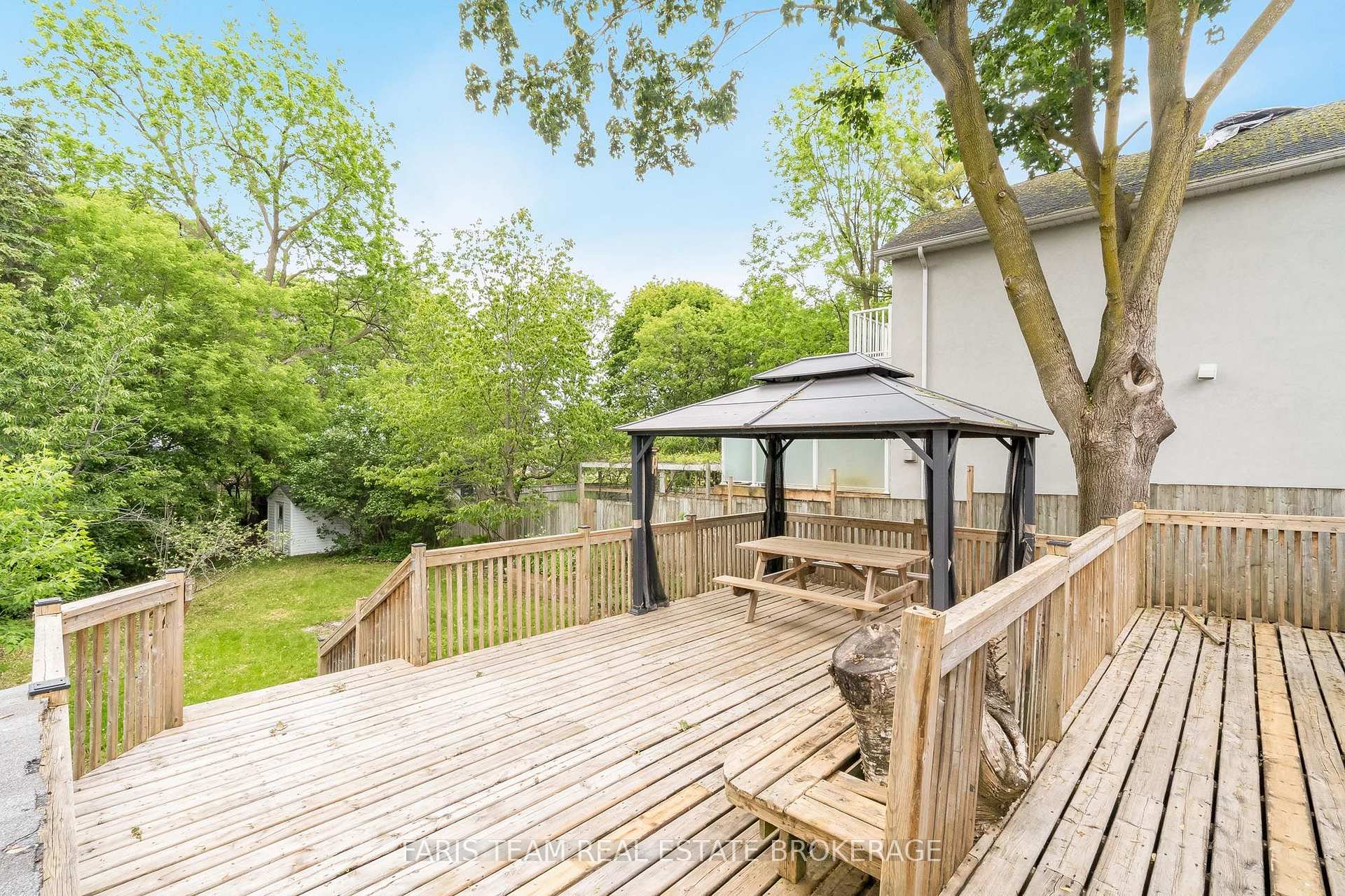 Photo 41 of 18 Holgate Street, Barrie, Allandale — HOMEH