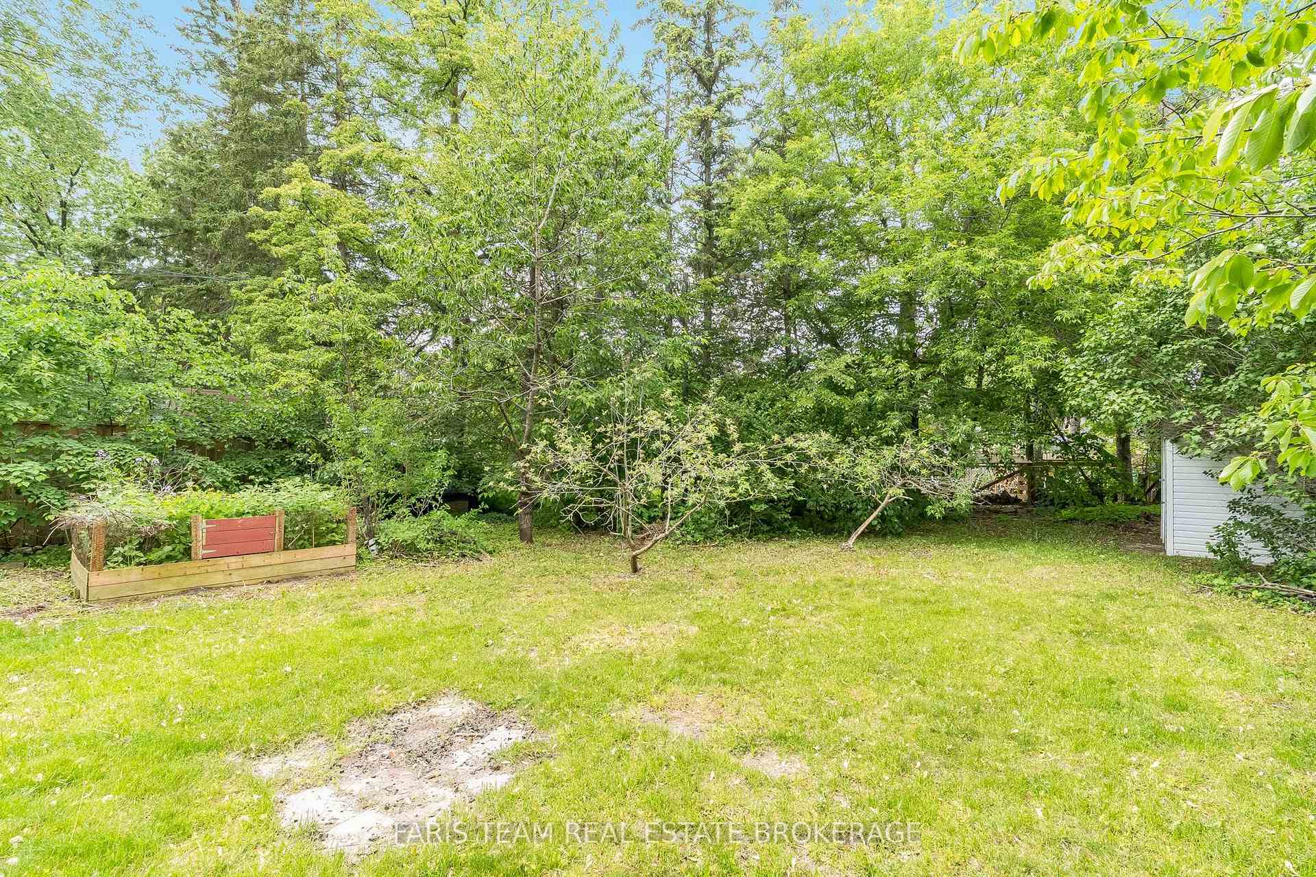 Photo 46 of 18 Holgate Street, Barrie, Allandale — HOMEH