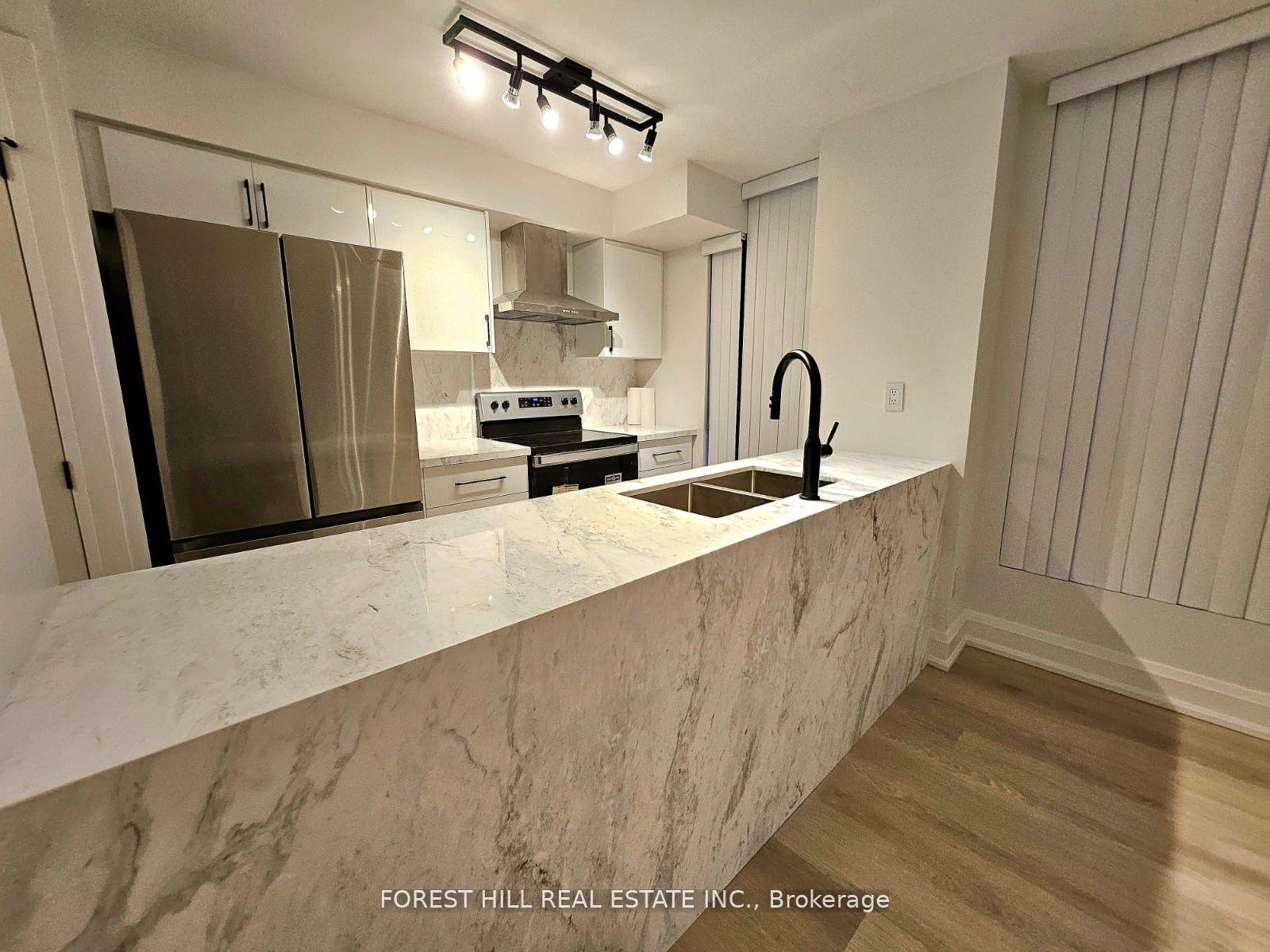 Front of Unit 2105, 24 Wellesley Street W