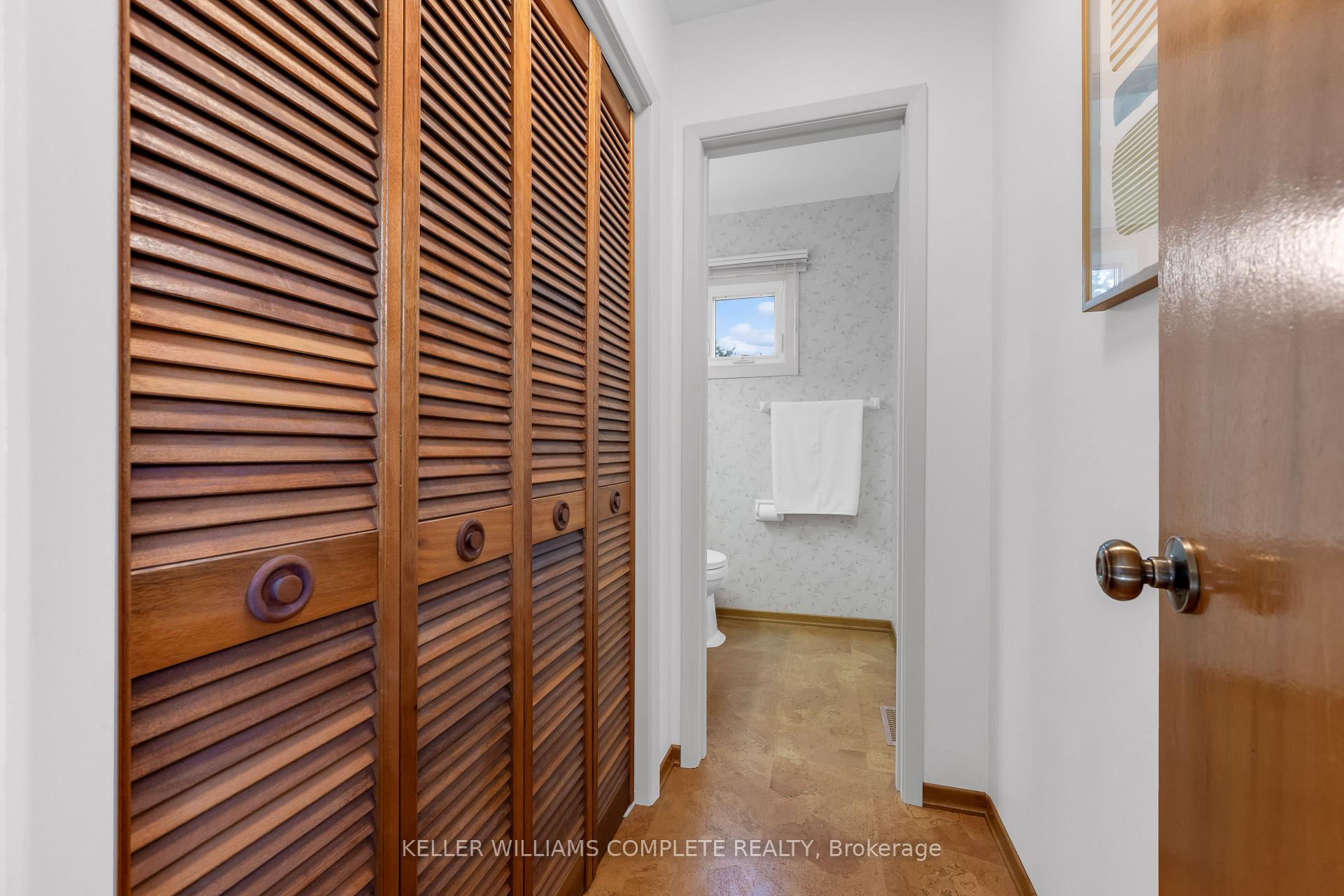 Photo 22 of 2134 Cartier Crescent, Burlington, Brant Hills — HOMEH