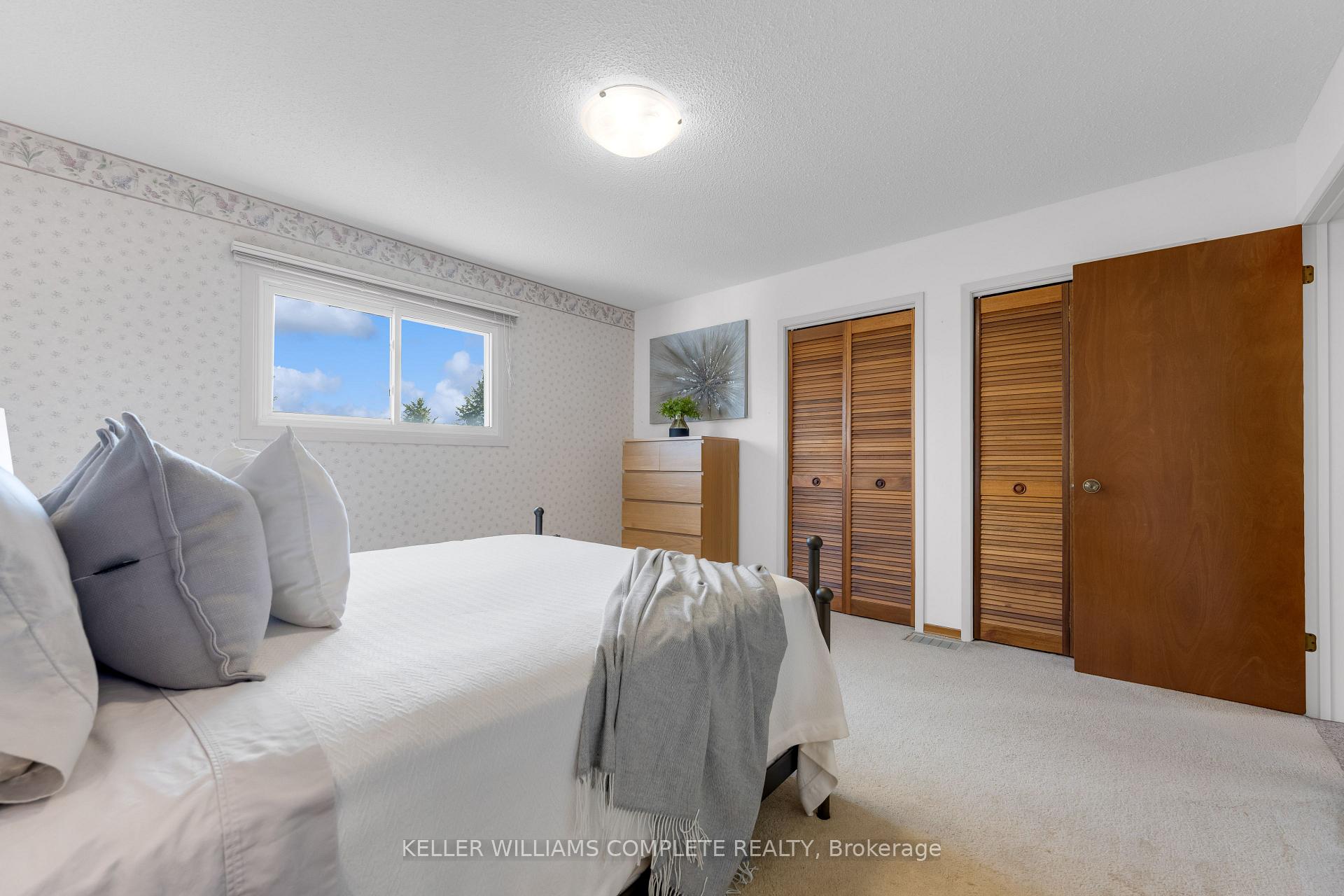 Photo 27 of 2134 Cartier Crescent, Burlington, Brant Hills — HOMEH