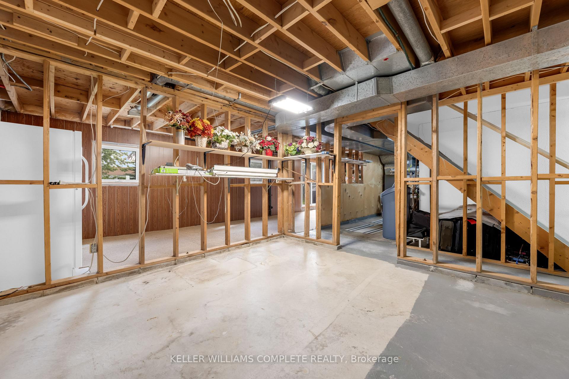 Photo 31 of 2134 Cartier Crescent, Burlington, Brant Hills — HOMEH