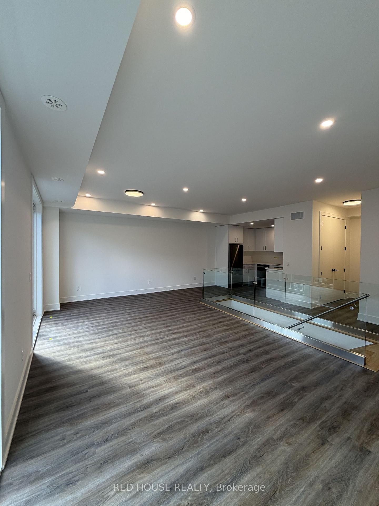 Photo 5 of 212 Ellis Avenue, St. Catharines, Oakdale — HOMEH