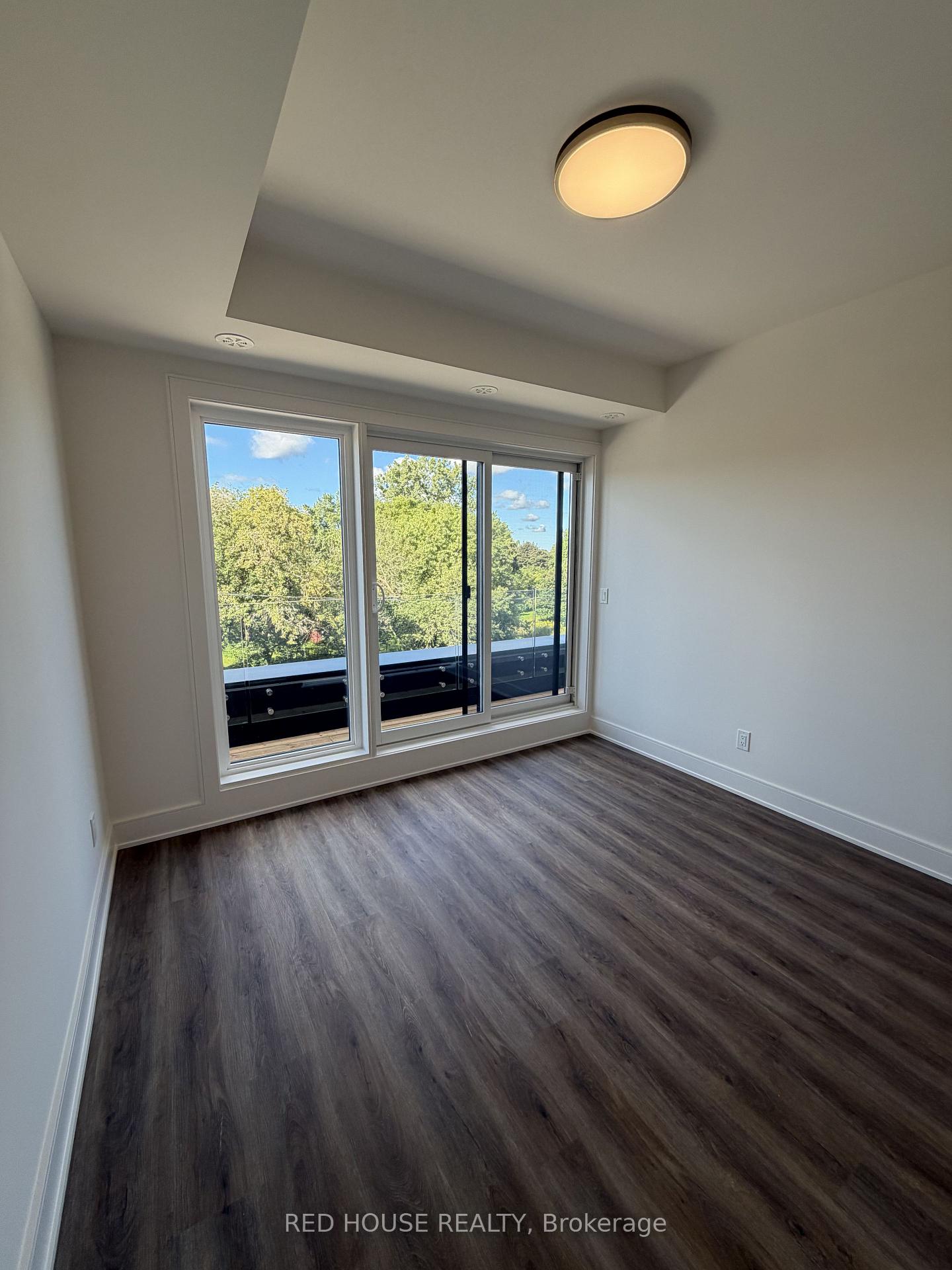 Photo 28 of 212 Ellis Avenue, St. Catharines, Oakdale — HOMEH