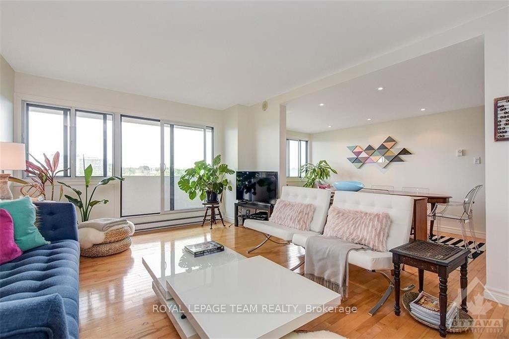 Photo 3 of Unit 712, 40 Landry Street, Ottawa, Vanier — HOMEH