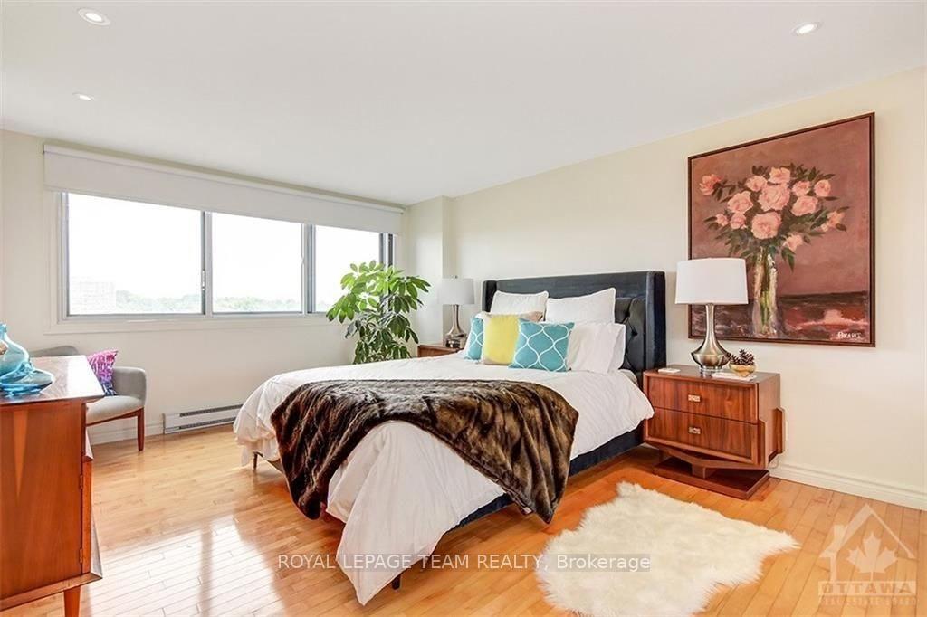 Photo 9 of Unit 712, 40 Landry Street, Ottawa, Vanier — HOMEH
