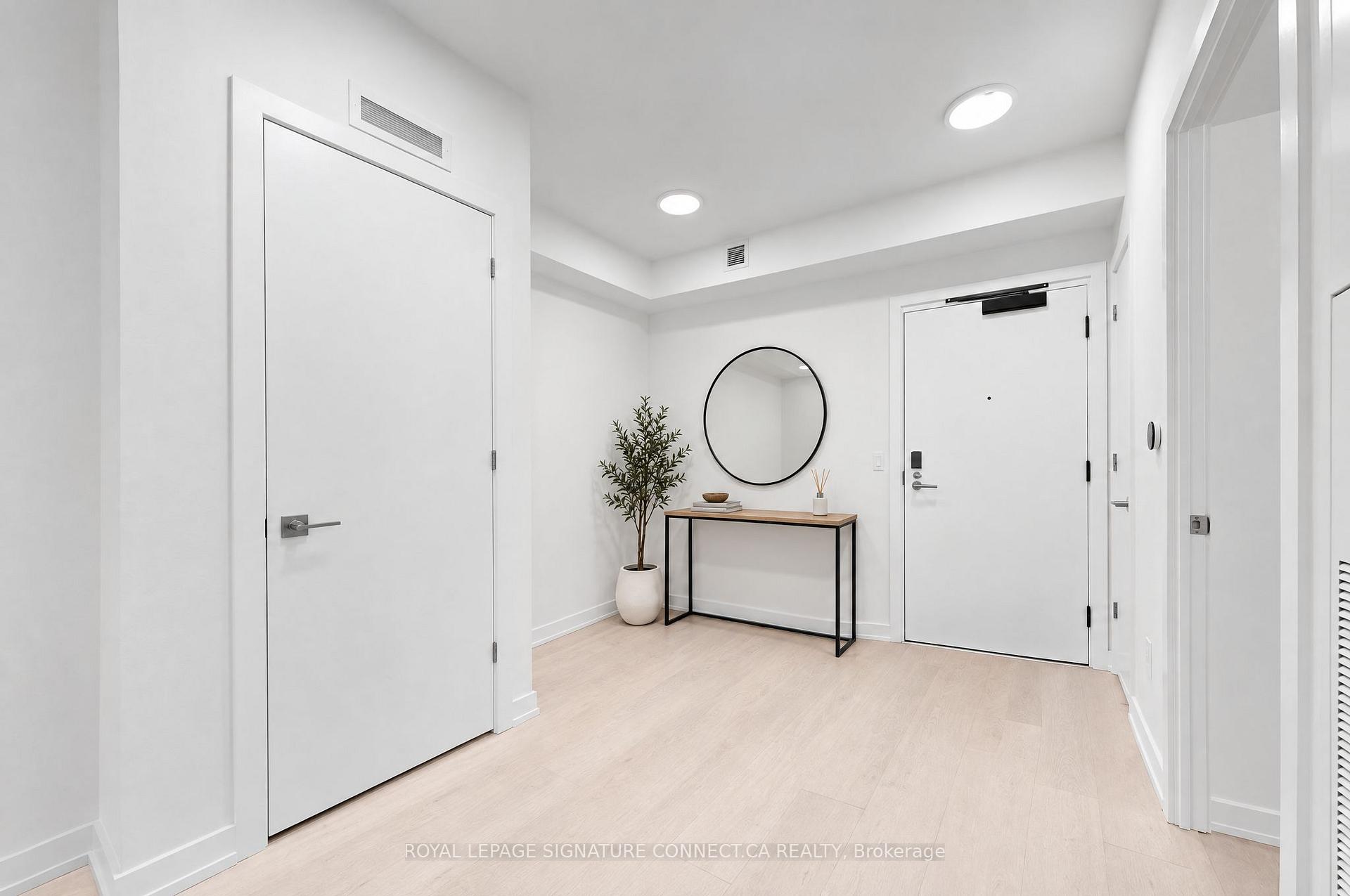 Photo 4 of Unit 509, 2501 Saw Whet Boulevard, Oakville, Glen Abbey — HOMEH
