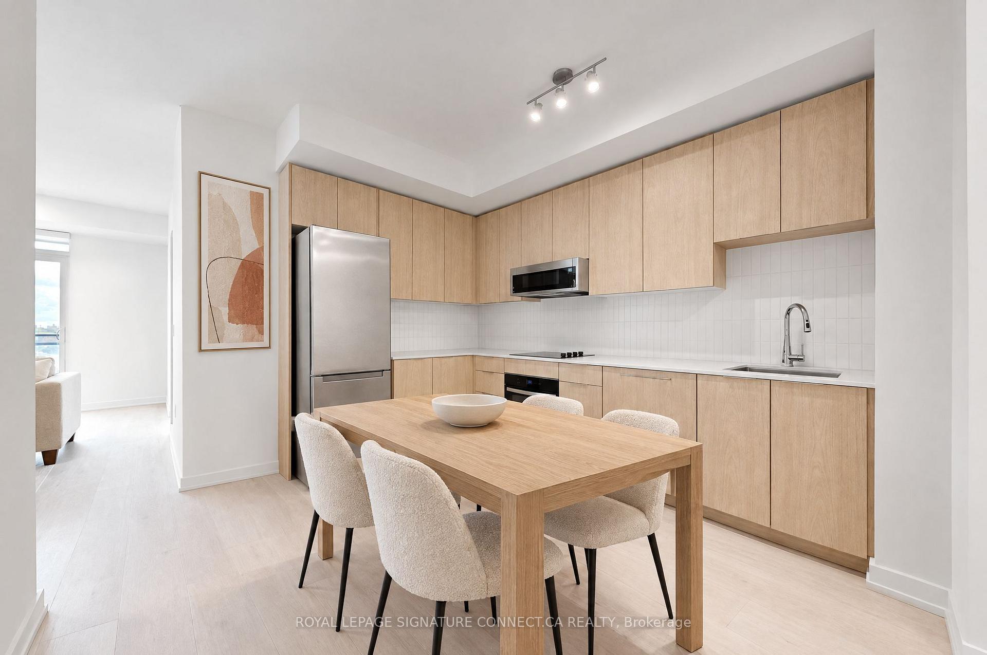 Photo 10 of Unit 509, 2501 Saw Whet Boulevard, Oakville, Glen Abbey — HOMEH