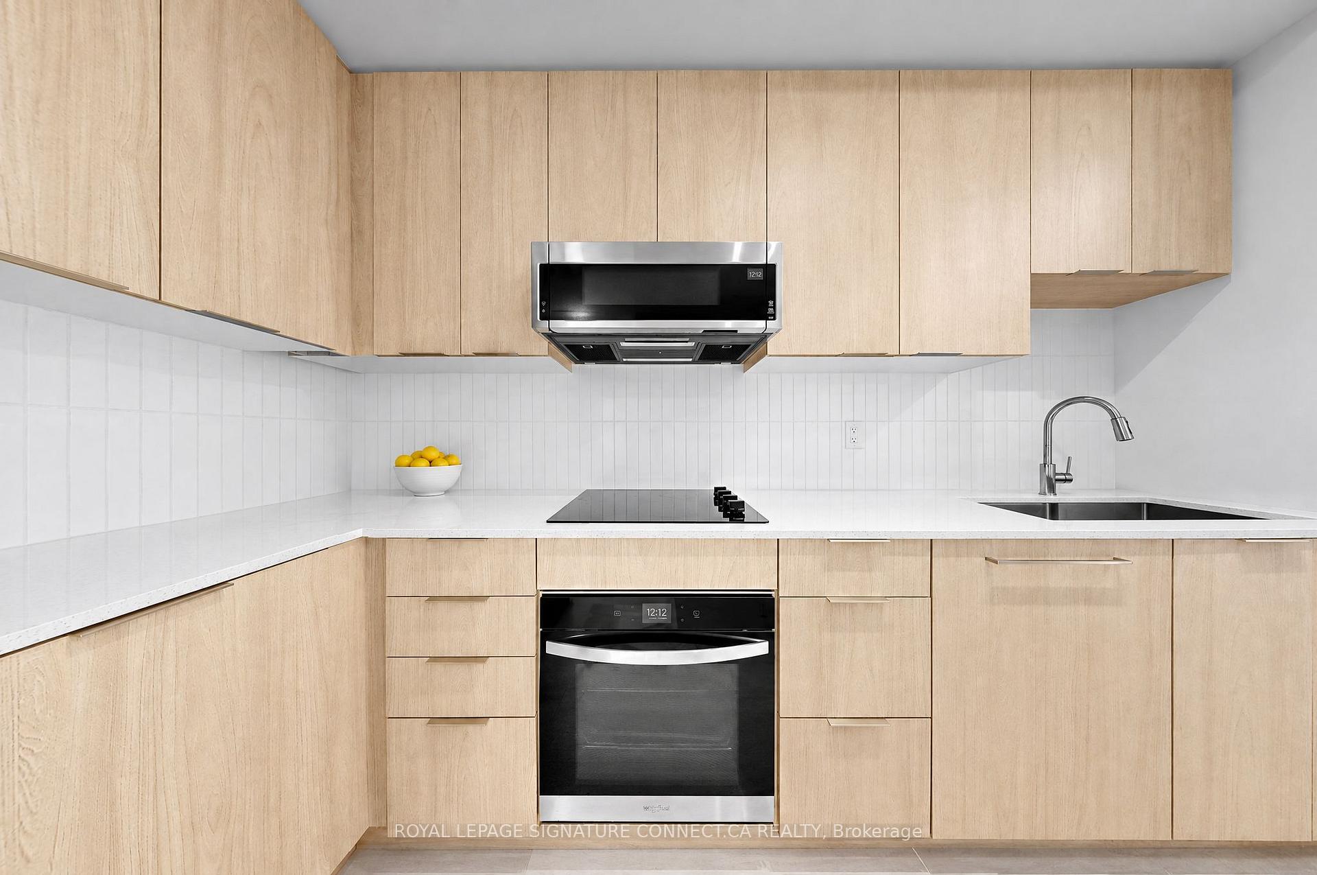 Photo 12 of Unit 509, 2501 Saw Whet Boulevard, Oakville, Glen Abbey — HOMEH