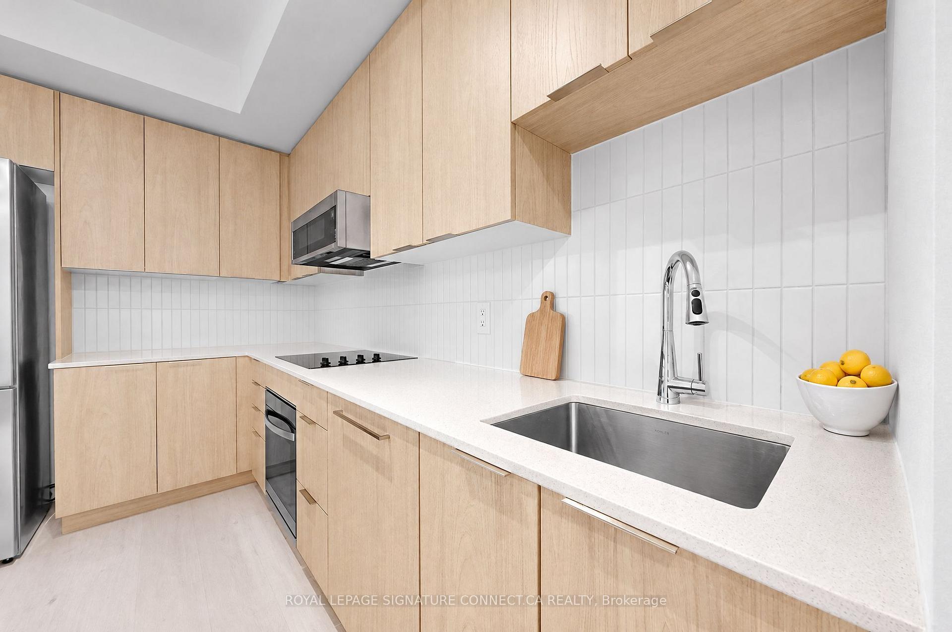 Photo 13 of Unit 509, 2501 Saw Whet Boulevard, Oakville, Glen Abbey — HOMEH