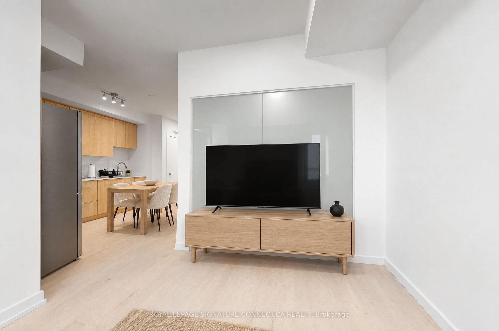 Photo 16 of Unit 509, 2501 Saw Whet Boulevard, Oakville, Glen Abbey — HOMEH