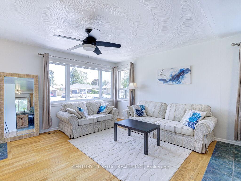 Photo 6 of 122 Longfield Road, Halton Hills, Acton — HOMEH