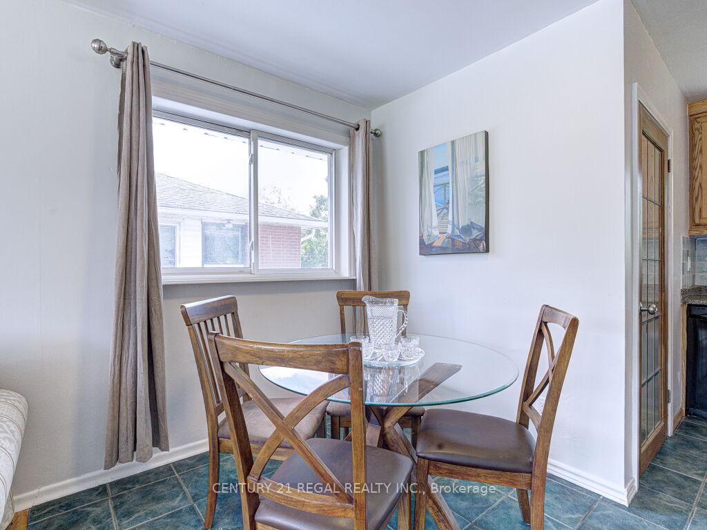 Photo 9 of 122 Longfield Road, Halton Hills, Acton — HOMEH