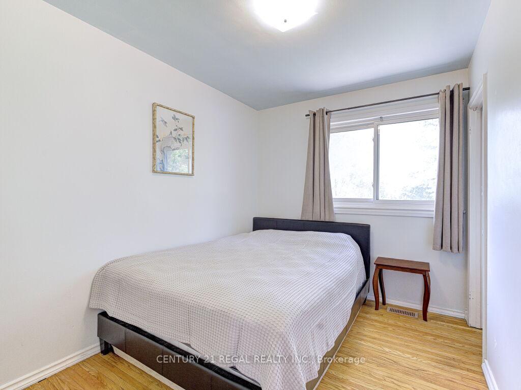 Photo 12 of 122 Longfield Road, Halton Hills, Acton — HOMEH