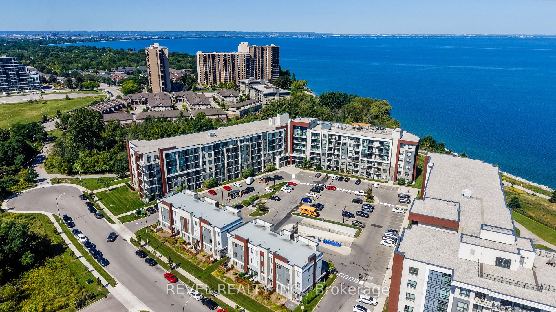 Photo 1 of Unit 235, 125 Shoreview Place, Hamilton, Lakeshore — HOMEH