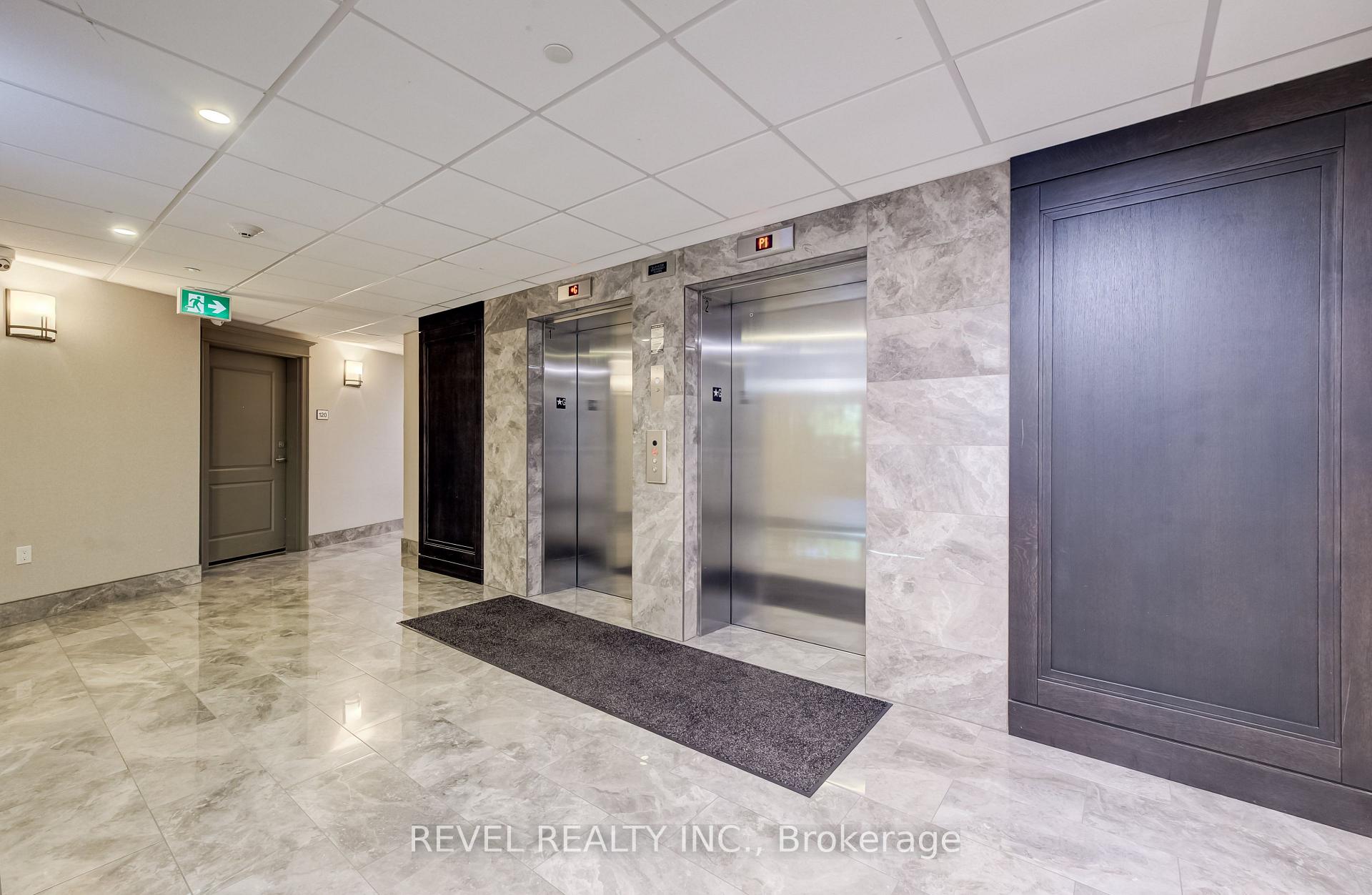 Photo 3 of Unit 235, 125 Shoreview Place, Hamilton, Lakeshore — HOMEH