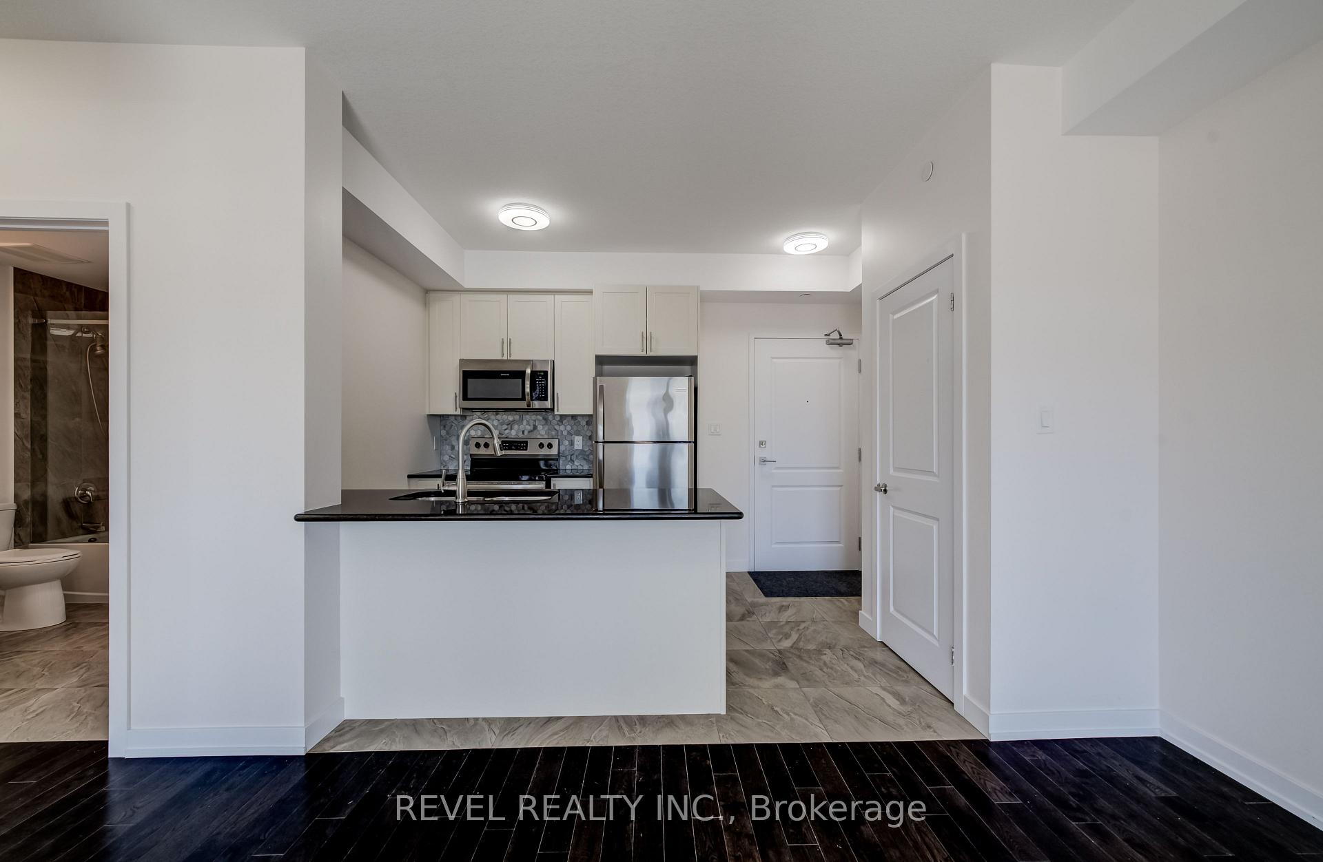 Photo 6 of Unit 235, 125 Shoreview Place, Hamilton, Lakeshore — HOMEH