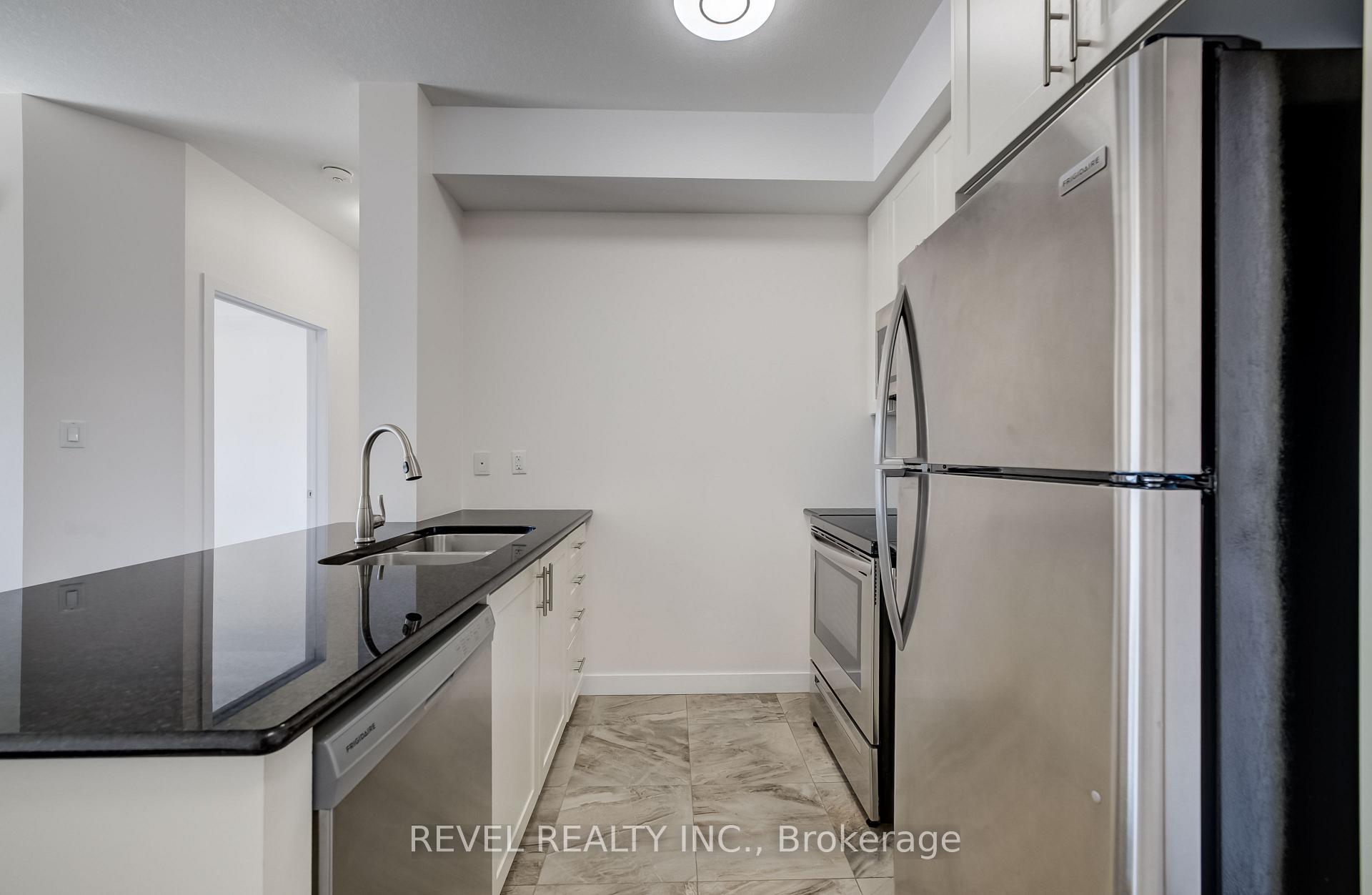 Photo 7 of Unit 235, 125 Shoreview Place, Hamilton, Lakeshore — HOMEH
