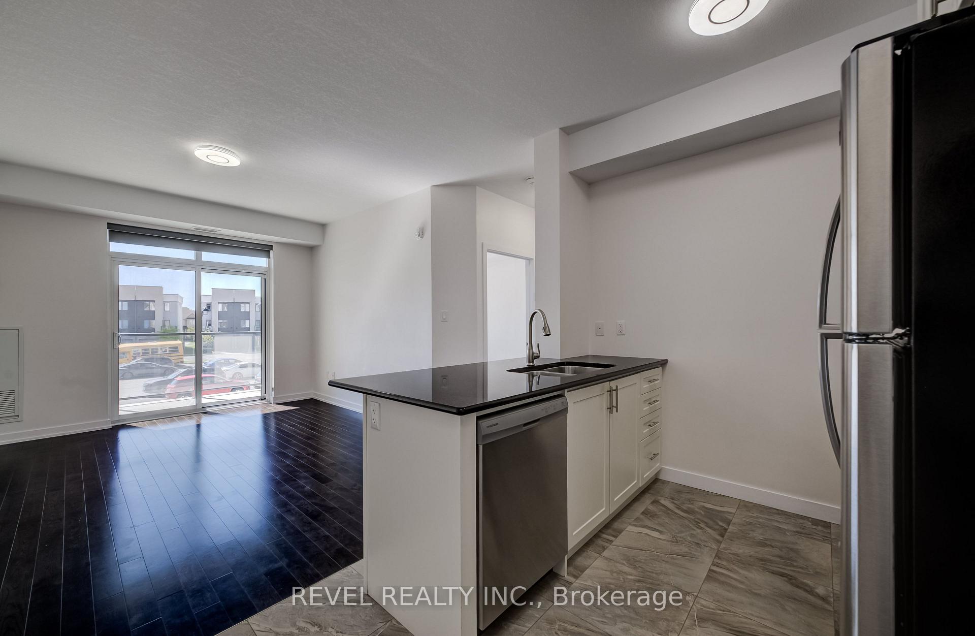 Photo 8 of Unit 235, 125 Shoreview Place, Hamilton, Lakeshore — HOMEH