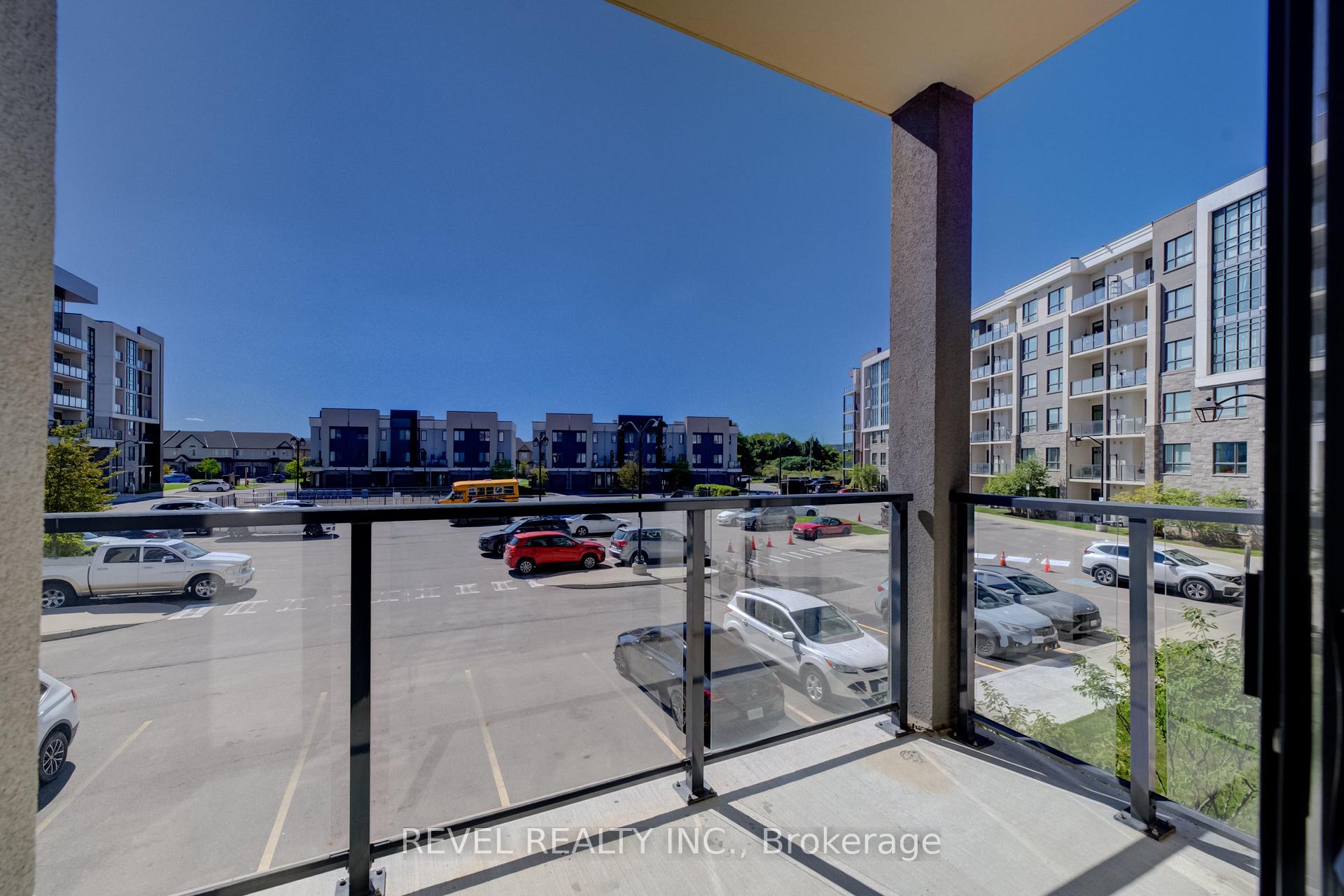 Photo 18 of Unit 235, 125 Shoreview Place, Hamilton, Lakeshore — HOMEH