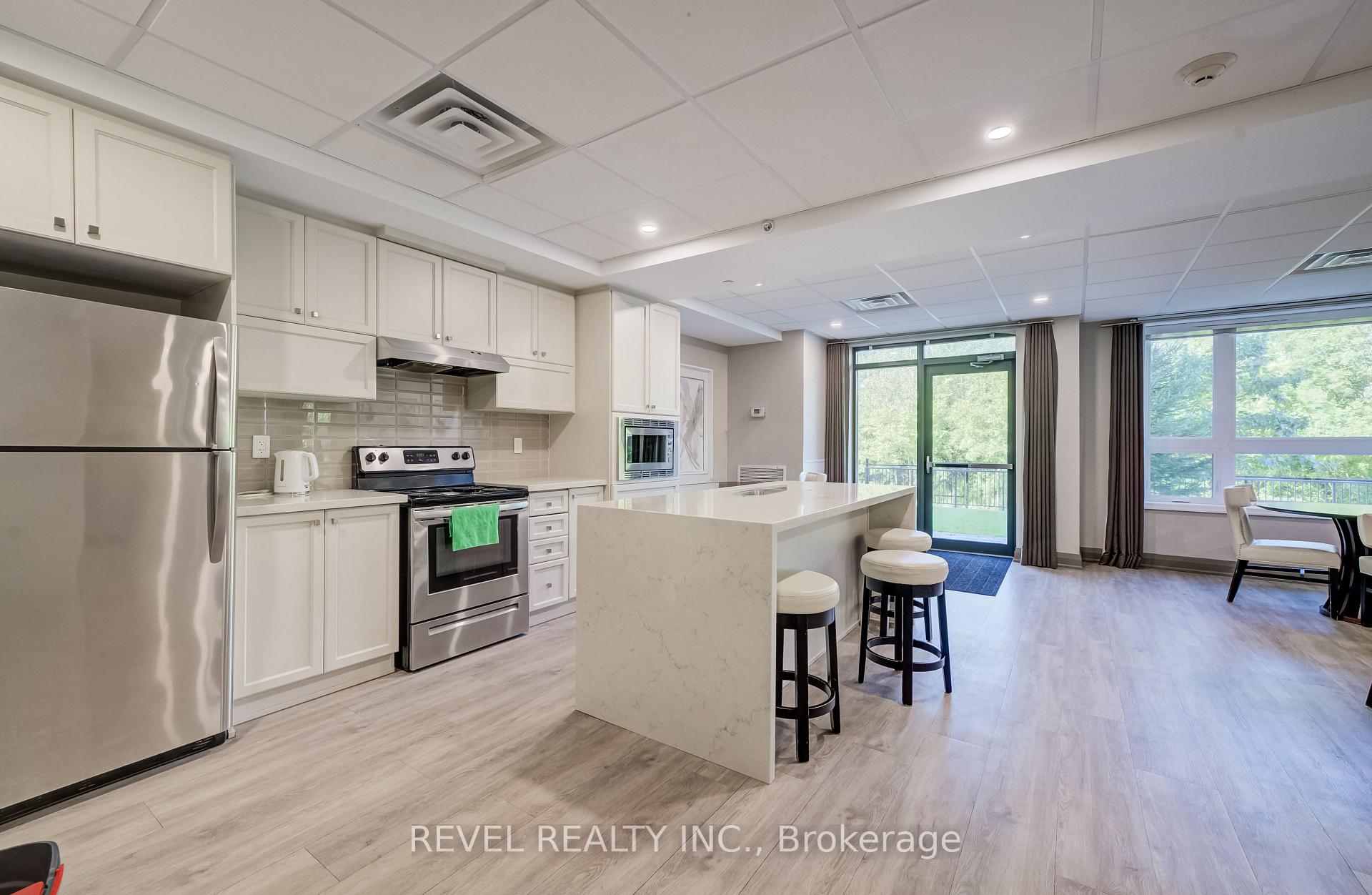 Photo 20 of Unit 235, 125 Shoreview Place, Hamilton, Lakeshore — HOMEH