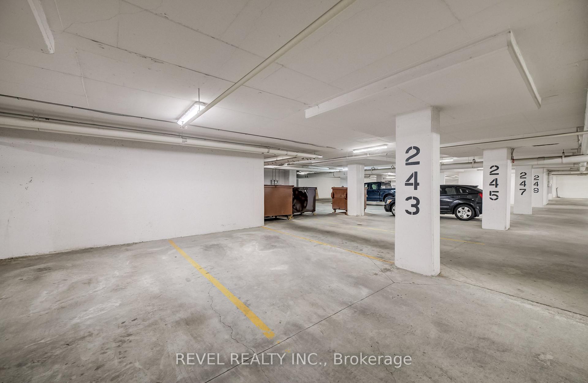 Photo 29 of Unit 235, 125 Shoreview Place, Hamilton, Lakeshore — HOMEH