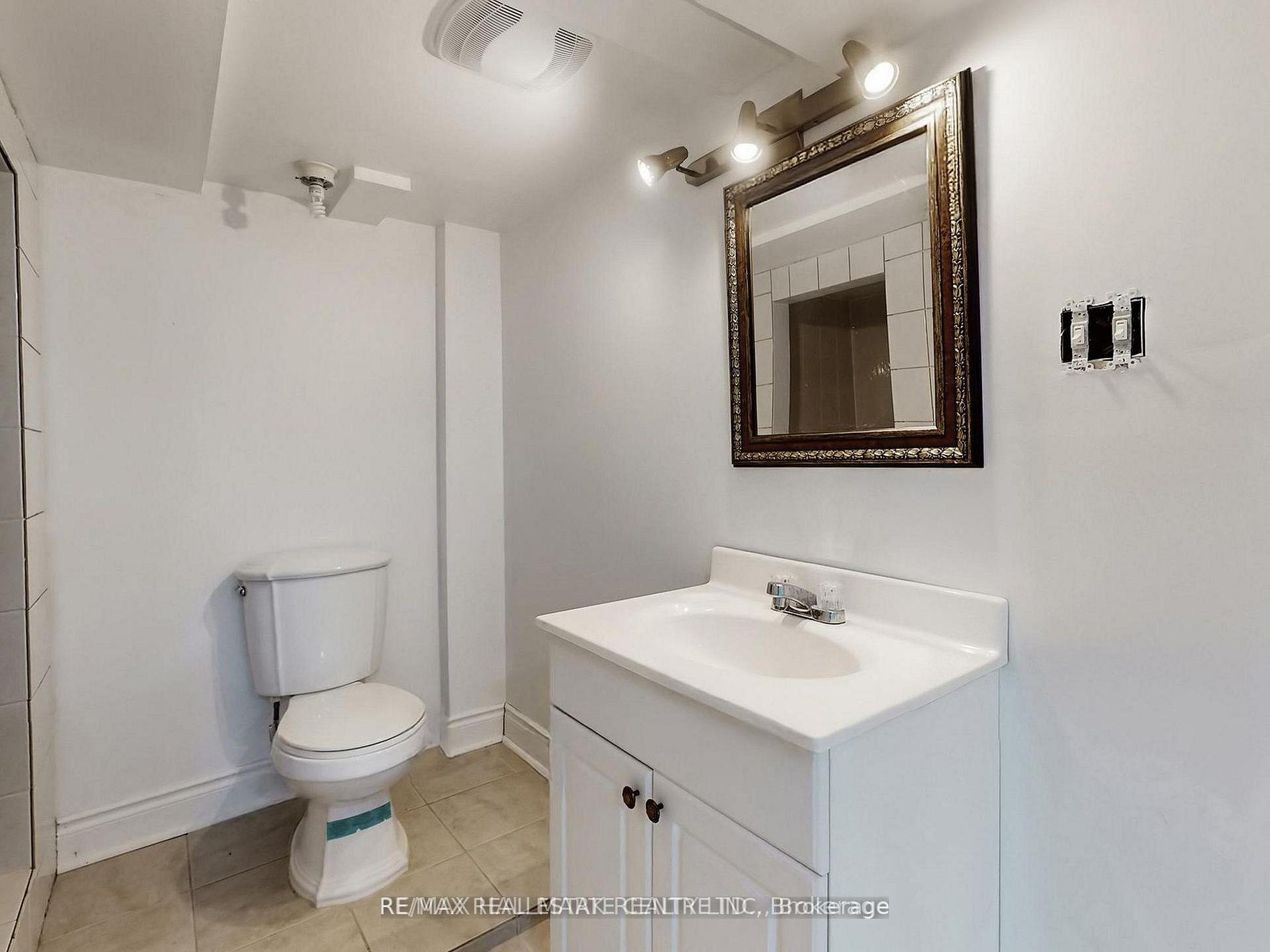 Photo 7 of Unit (Basement), 671 Deckhouse Court, Mississauga, Meadowvale Village — HOMEH