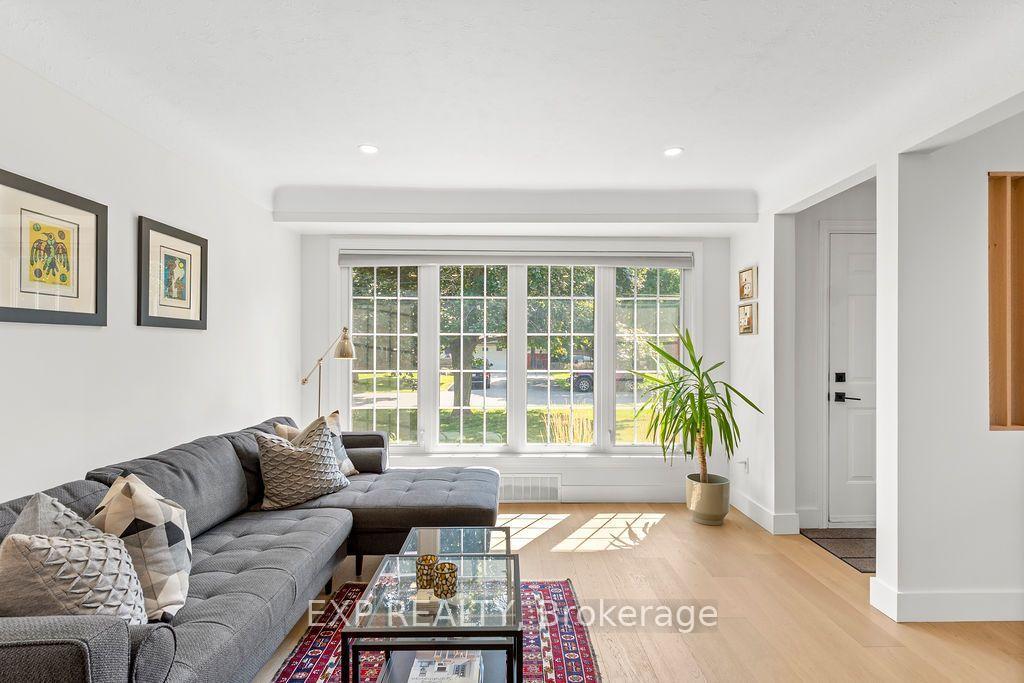 Photo 7 of 38 Albany Drive, St. Catharines, Lakeport — HOMEH