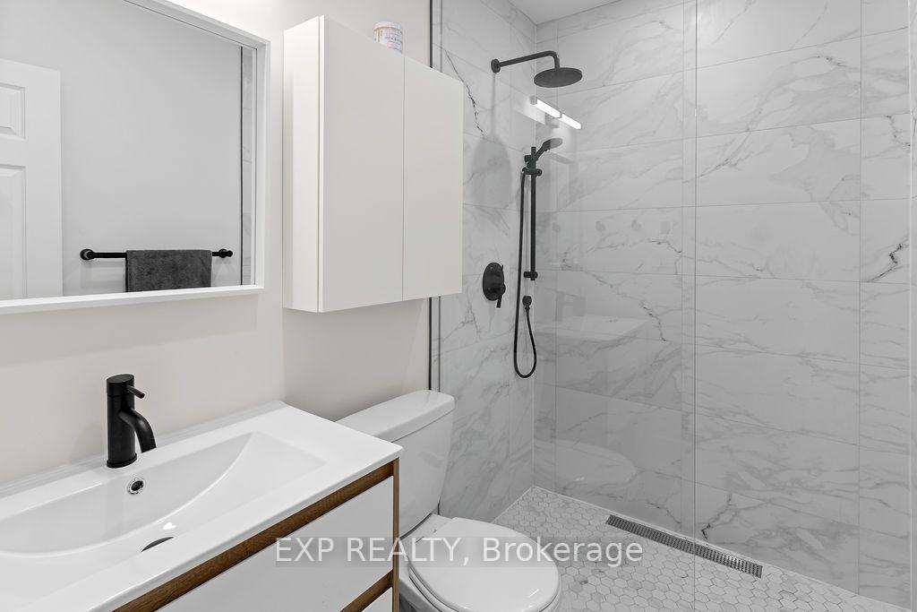 Photo 16 of 38 Albany Drive, St. Catharines, Lakeport — HOMEH