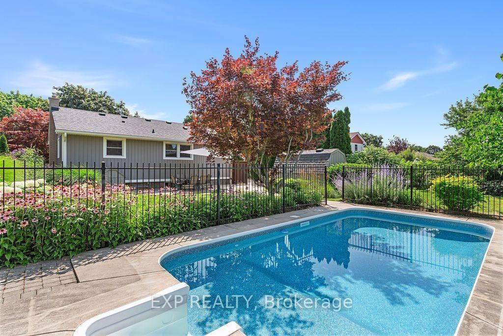 Photo 35 of 38 Albany Drive, St. Catharines, Lakeport — HOMEH