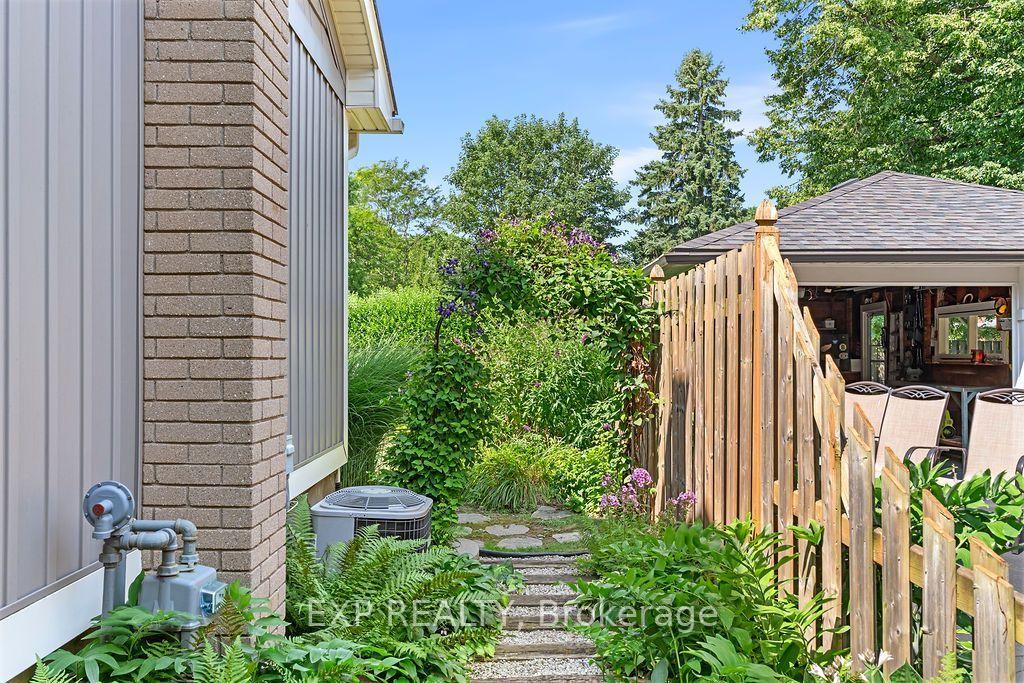 Photo 43 of 38 Albany Drive, St. Catharines, Lakeport — HOMEH