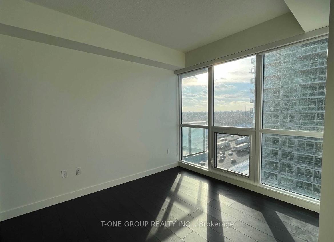 Photo 17 of Unit 1609, 85 Mcmahon Drive, North York, Bayview Village — HOMEH