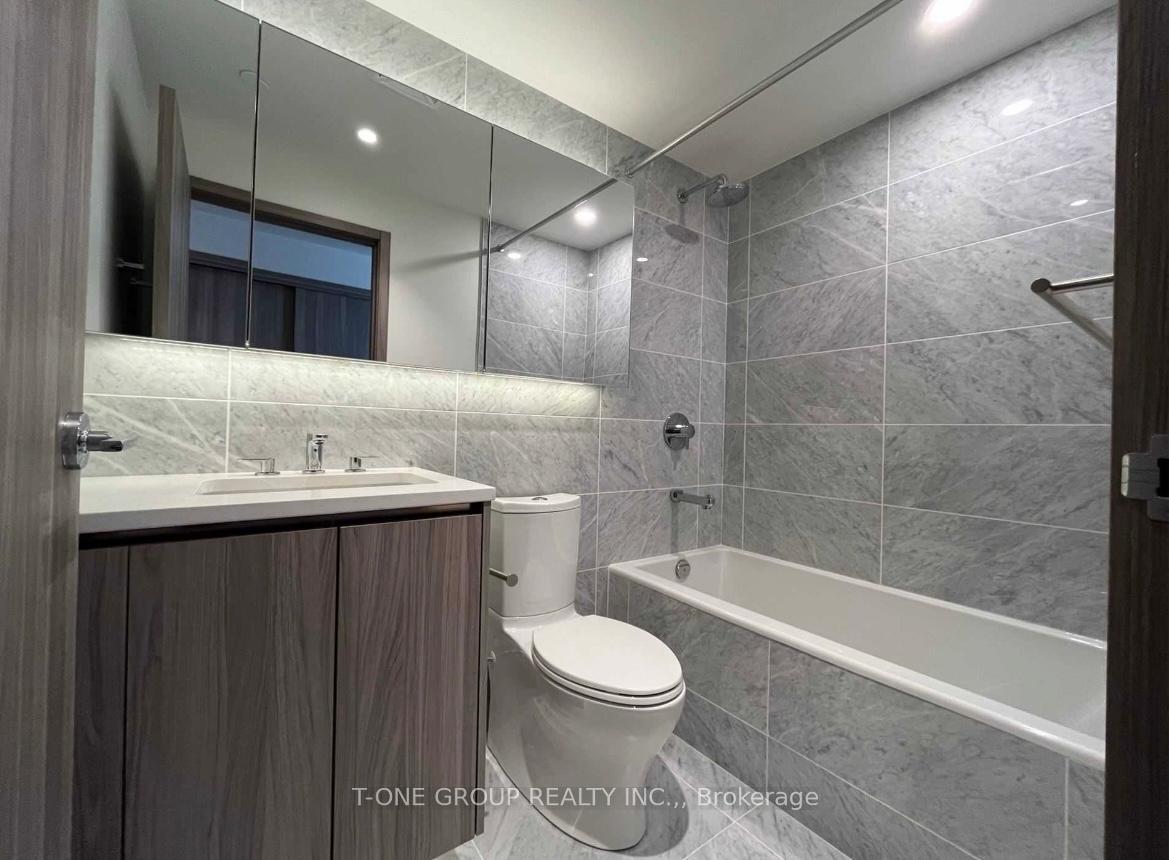 Photo 18 of Unit 1609, 85 Mcmahon Drive, North York, Bayview Village — HOMEH
