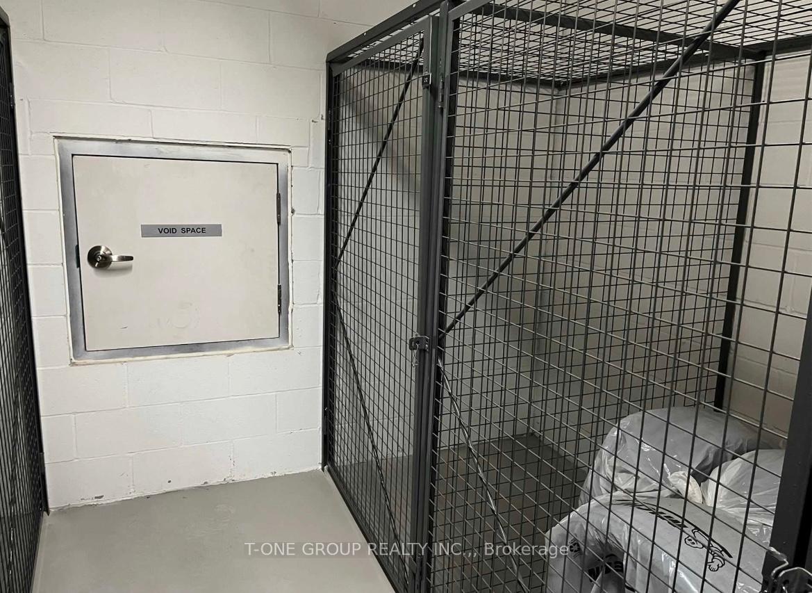 Photo 27 of Unit 1609, 85 Mcmahon Drive, North York, Bayview Village — HOMEH