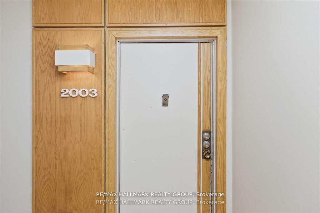 Photo 9 of Unit 2003, 71 Somerset Street W, Ottawa, Ottawa Centre/Golden Triangle — HOMEH