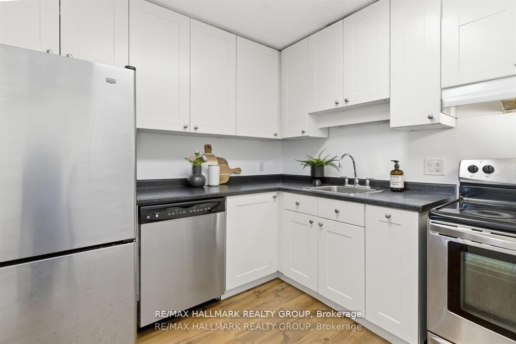 Photo 22 of Unit 2003, 71 Somerset Street W, Ottawa, Ottawa Centre/Golden Triangle — HOMEH