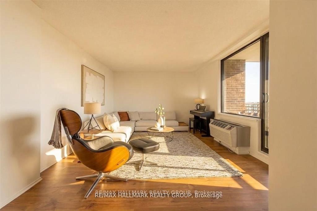 Photo 24 of Unit 2003, 71 Somerset Street W, Ottawa, Ottawa Centre/Golden Triangle — HOMEH