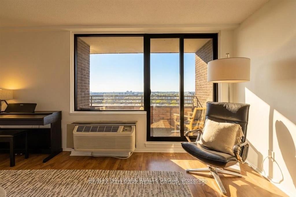 Photo 27 of Unit 2003, 71 Somerset Street W, Ottawa, Ottawa Centre/Golden Triangle — HOMEH