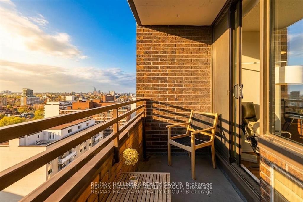Photo 30 of Unit 2003, 71 Somerset Street W, Ottawa, Ottawa Centre/Golden Triangle — HOMEH