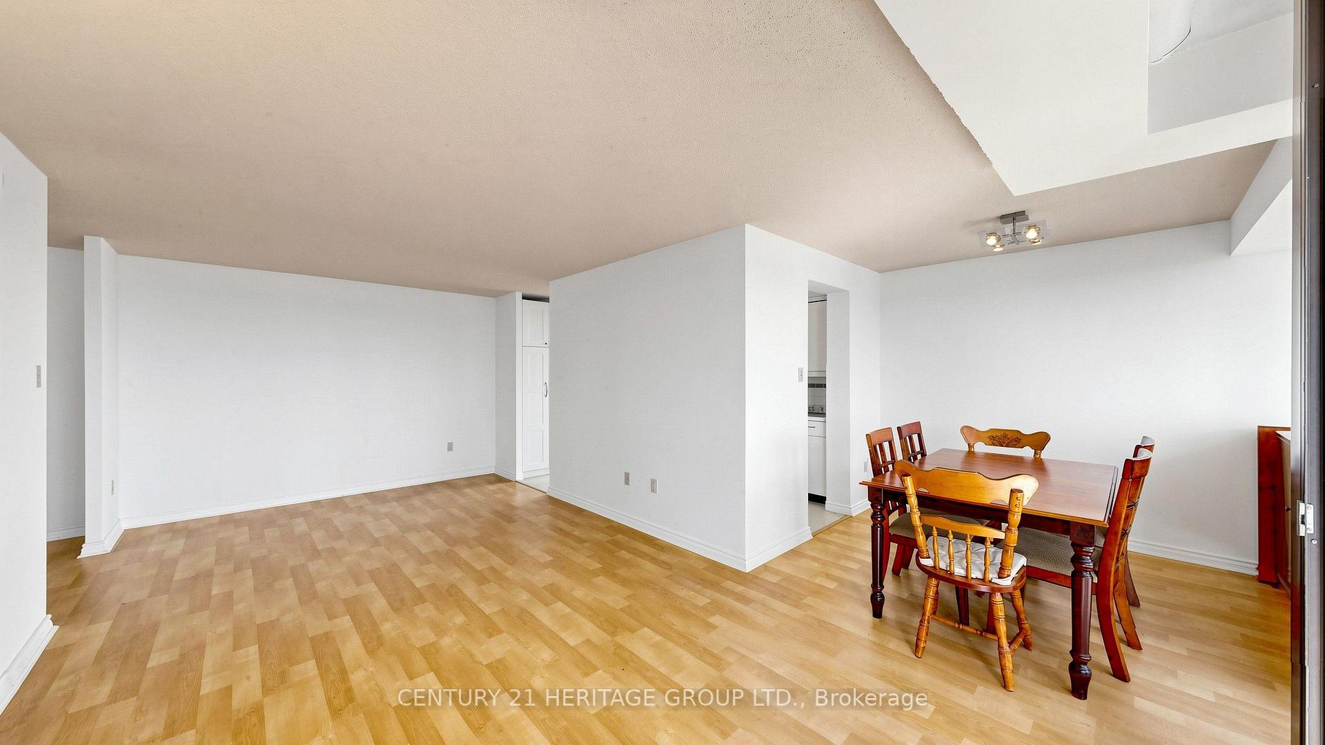 Photo 10 of Unit 1503, 80 Antibes Drive, North York, Westminster-Branson — HOMEH
