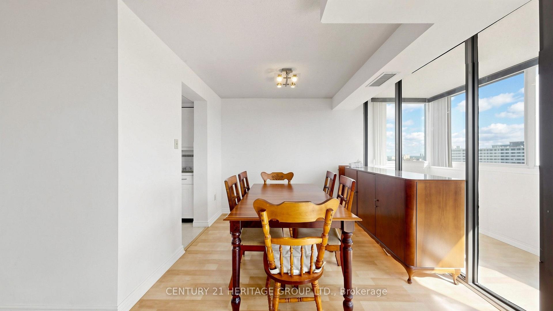 Photo 11 of Unit 1503, 80 Antibes Drive, North York, Westminster-Branson — HOMEH