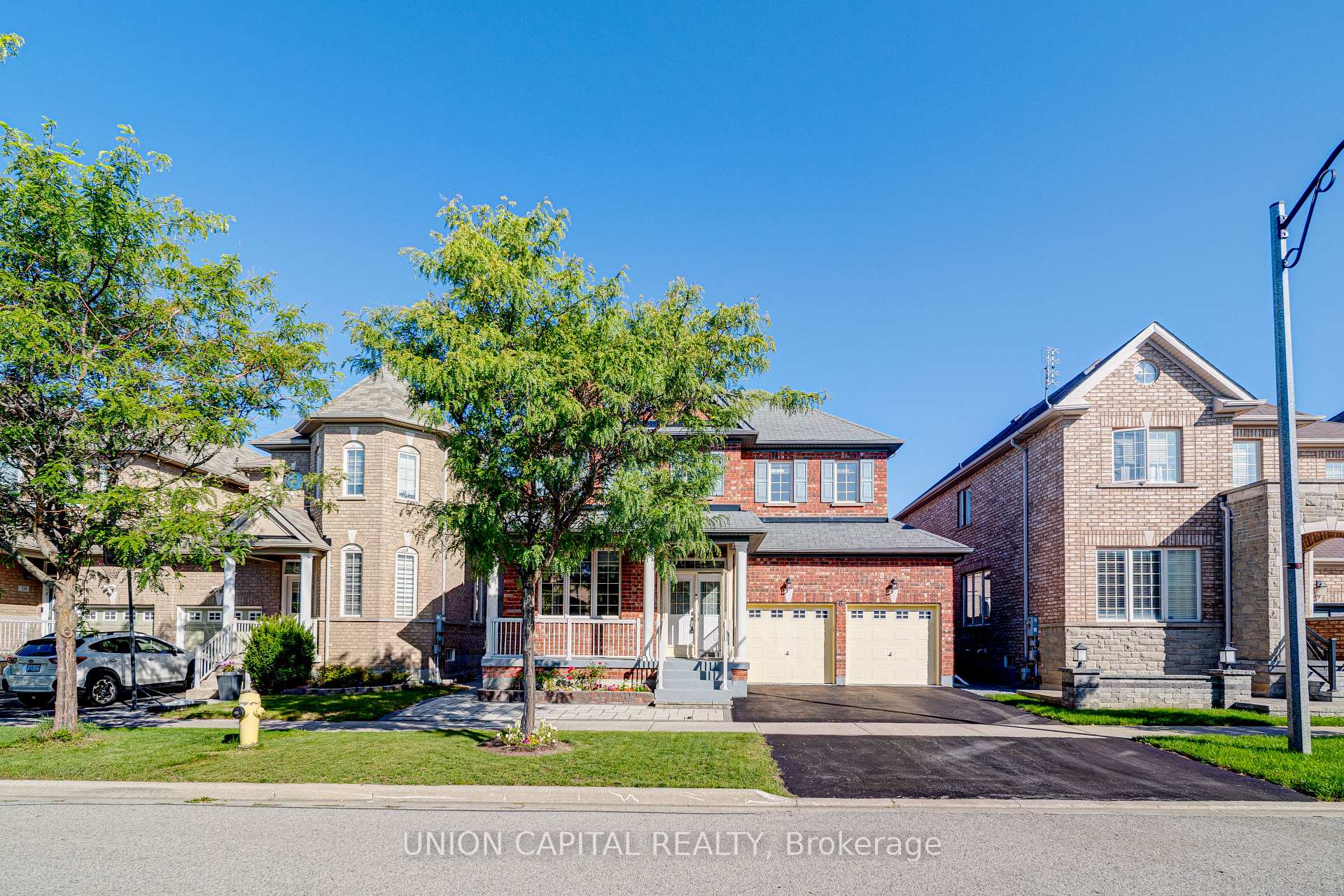 Photo 2 of 6 Sisina Avenue, Markham, Cathedraltown — HOMEH