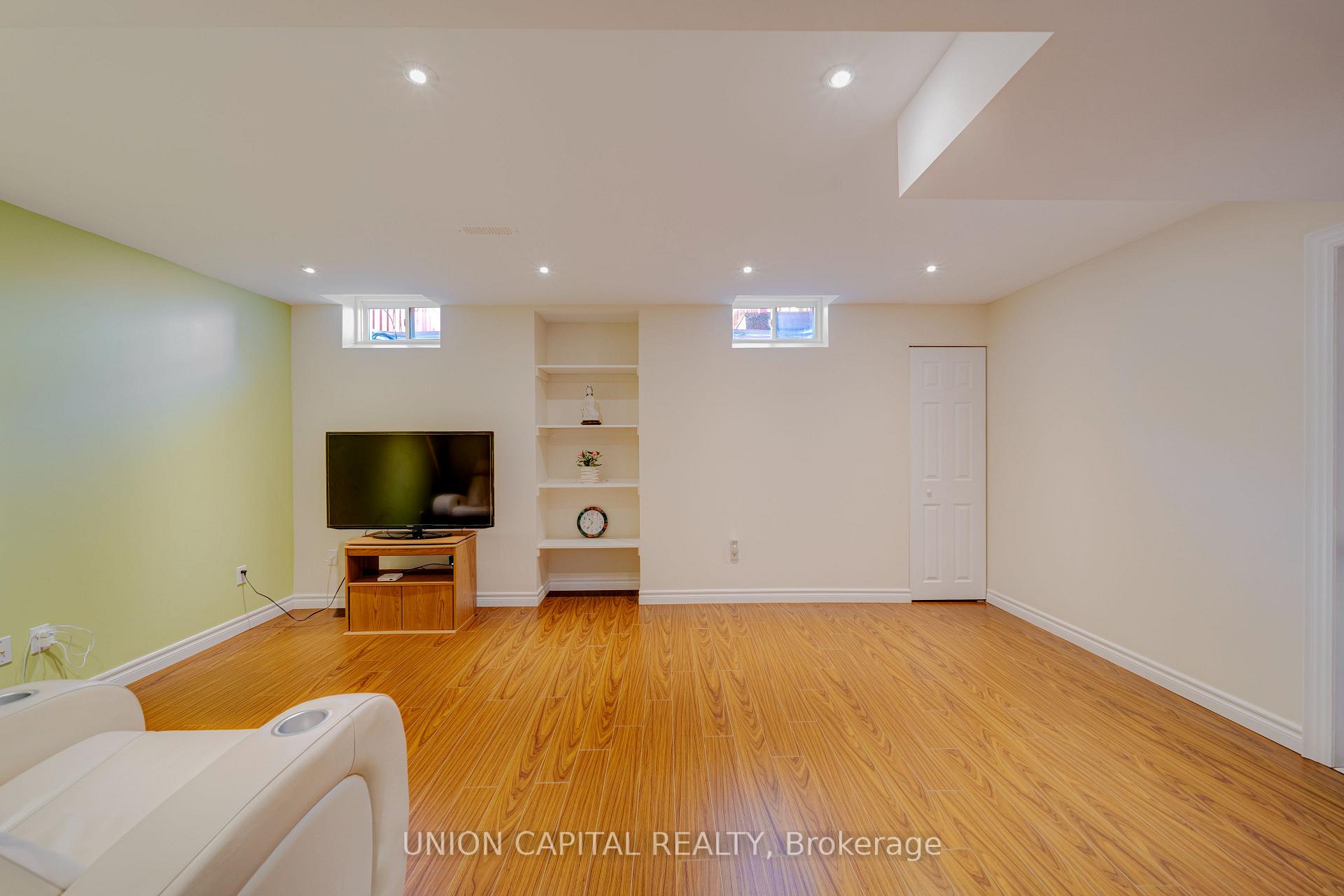 Photo 33 of 6 Sisina Avenue, Markham, Cathedraltown — HOMEH