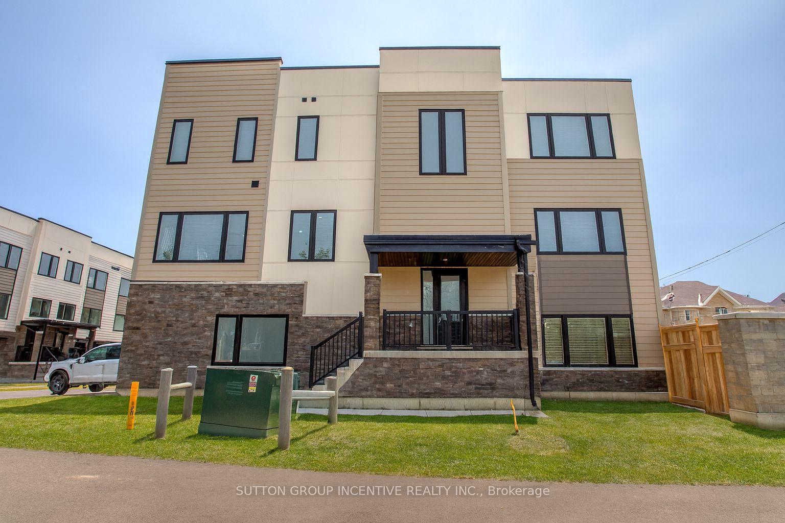 Photo 2 of 1497 Purchase Place, Innisfil, Lefroy — HOMEH