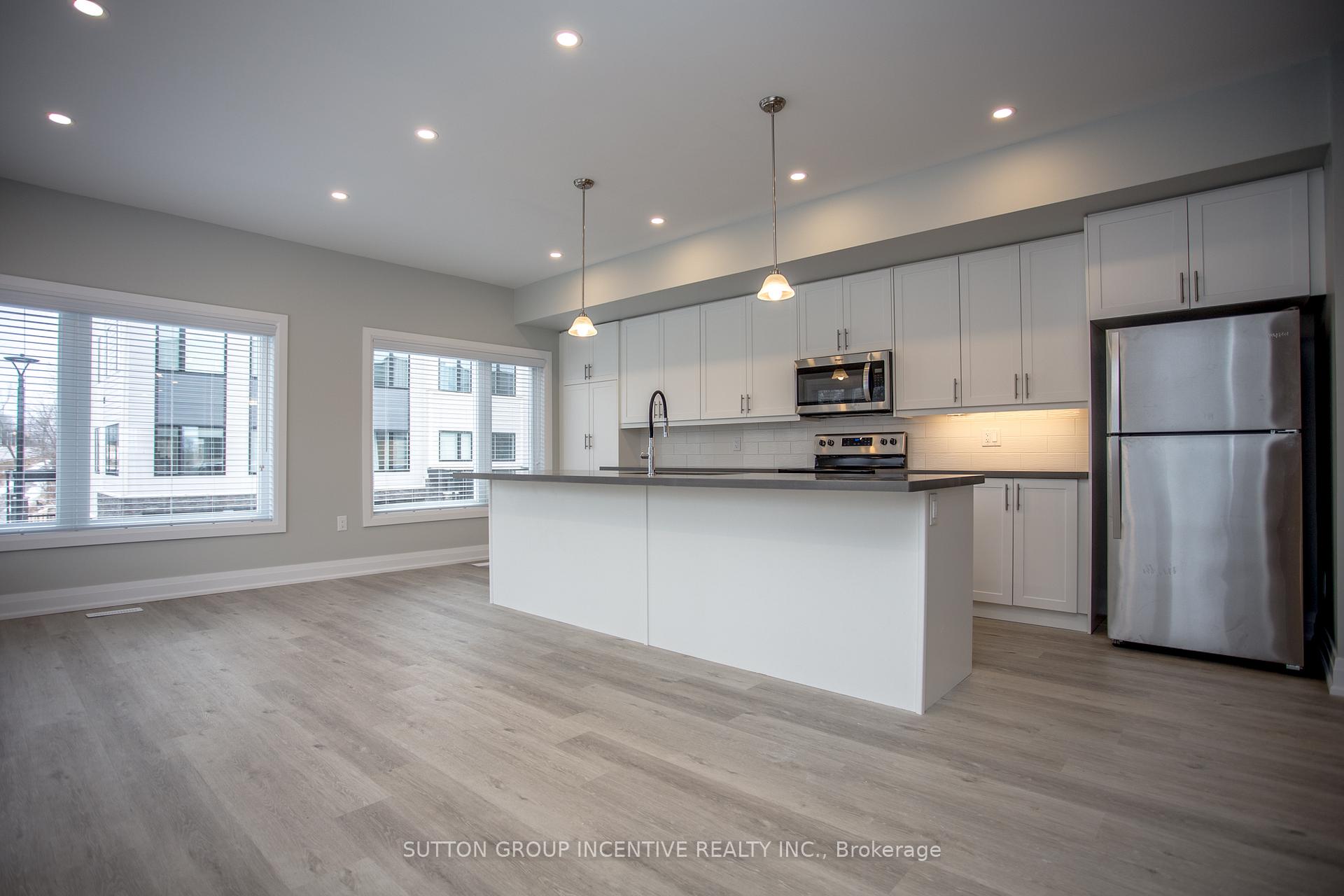 Photo 8 of 1497 Purchase Place, Innisfil, Lefroy — HOMEH