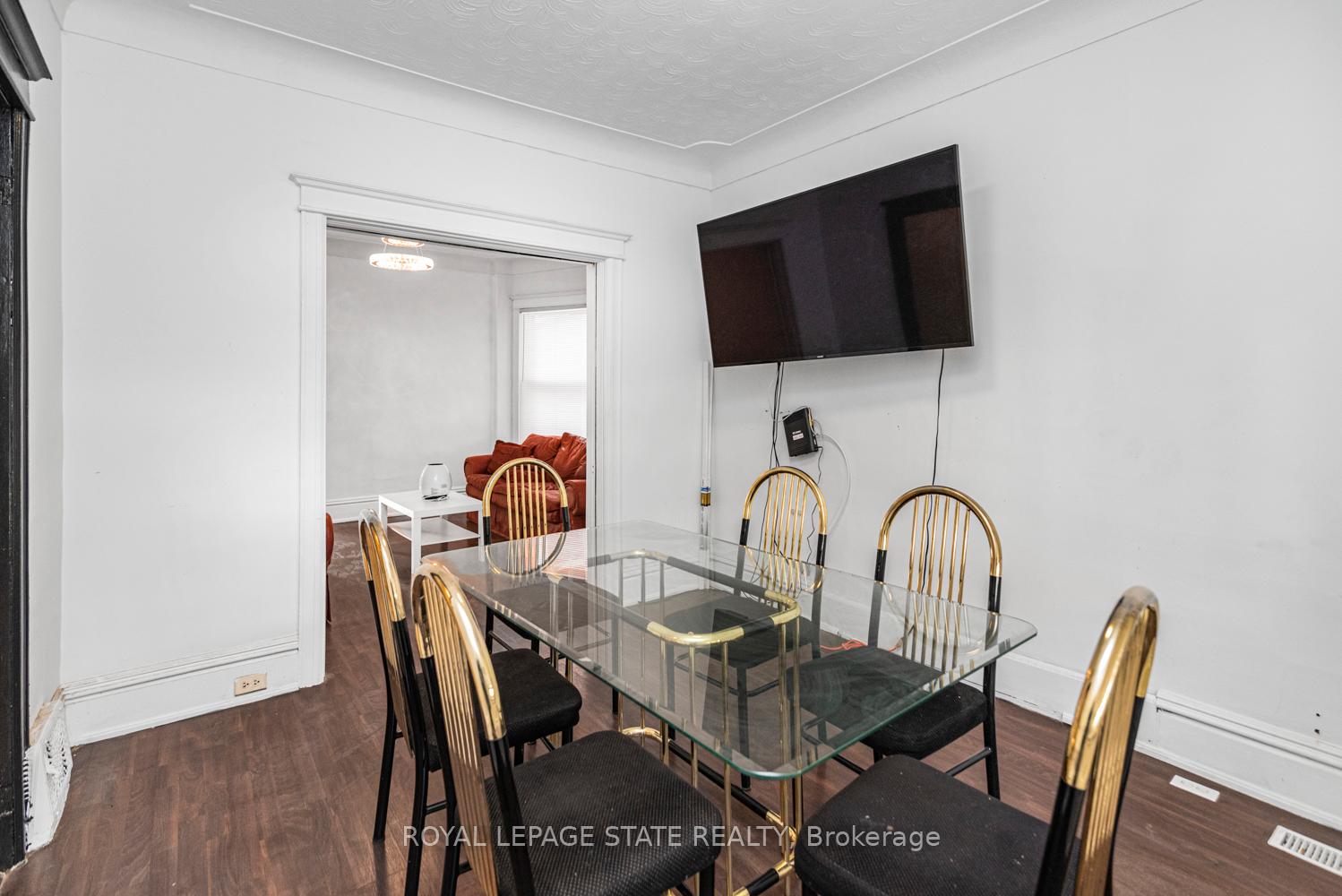 Photo 9 of 39 Arthur Avenue N, Hamilton, Gibson — HOMEH