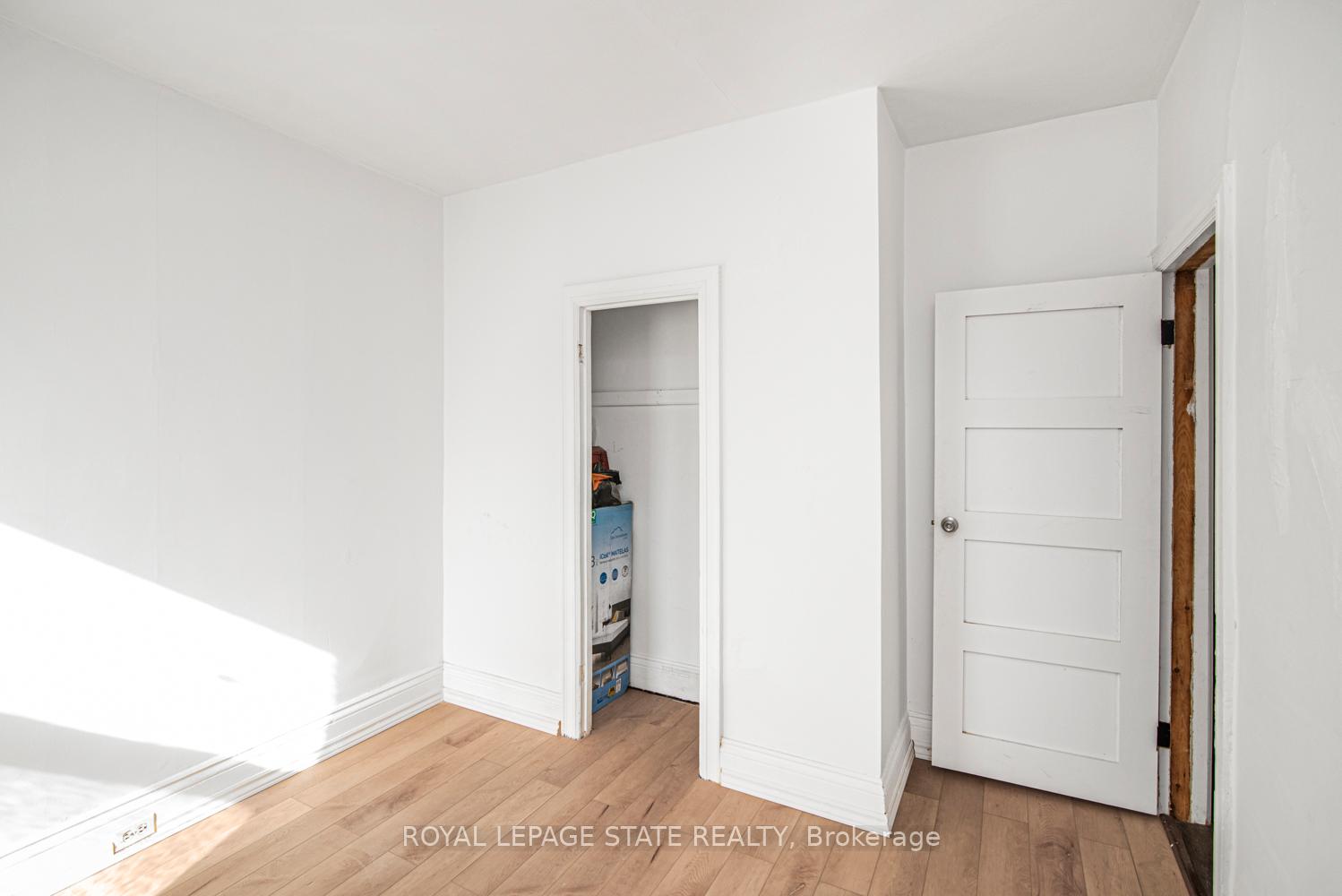 Photo 19 of 39 Arthur Avenue N, Hamilton, Gibson — HOMEH