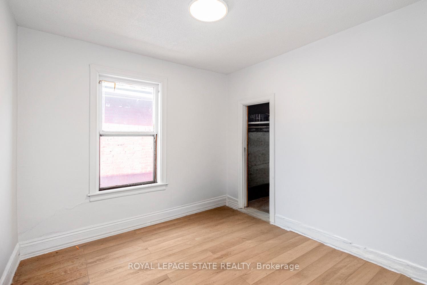 Photo 21 of 39 Arthur Avenue N, Hamilton, Gibson — HOMEH
