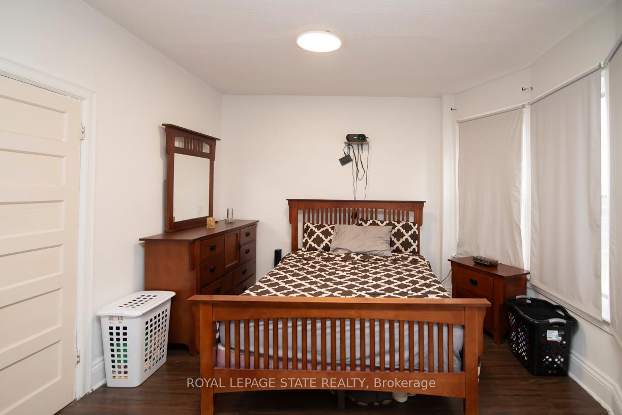 Photo 24 of 39 Arthur Avenue N, Hamilton, Gibson — HOMEH